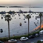 Side Sea View E, Steps Away To Bugibba Jetty, For The Blue Lagoon Boats And Other Islands Διαμέρισμα Σεντ Πόλς Μπέι